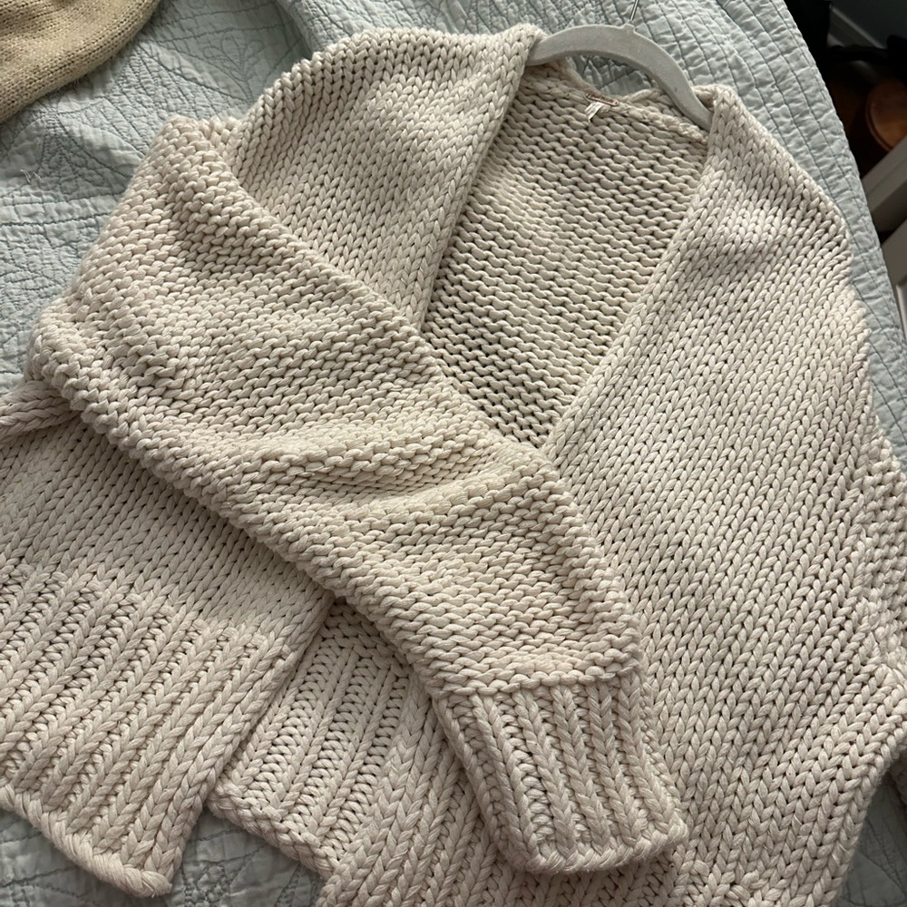 Free People Chunky Knit Cardigan [PLEASE READ]